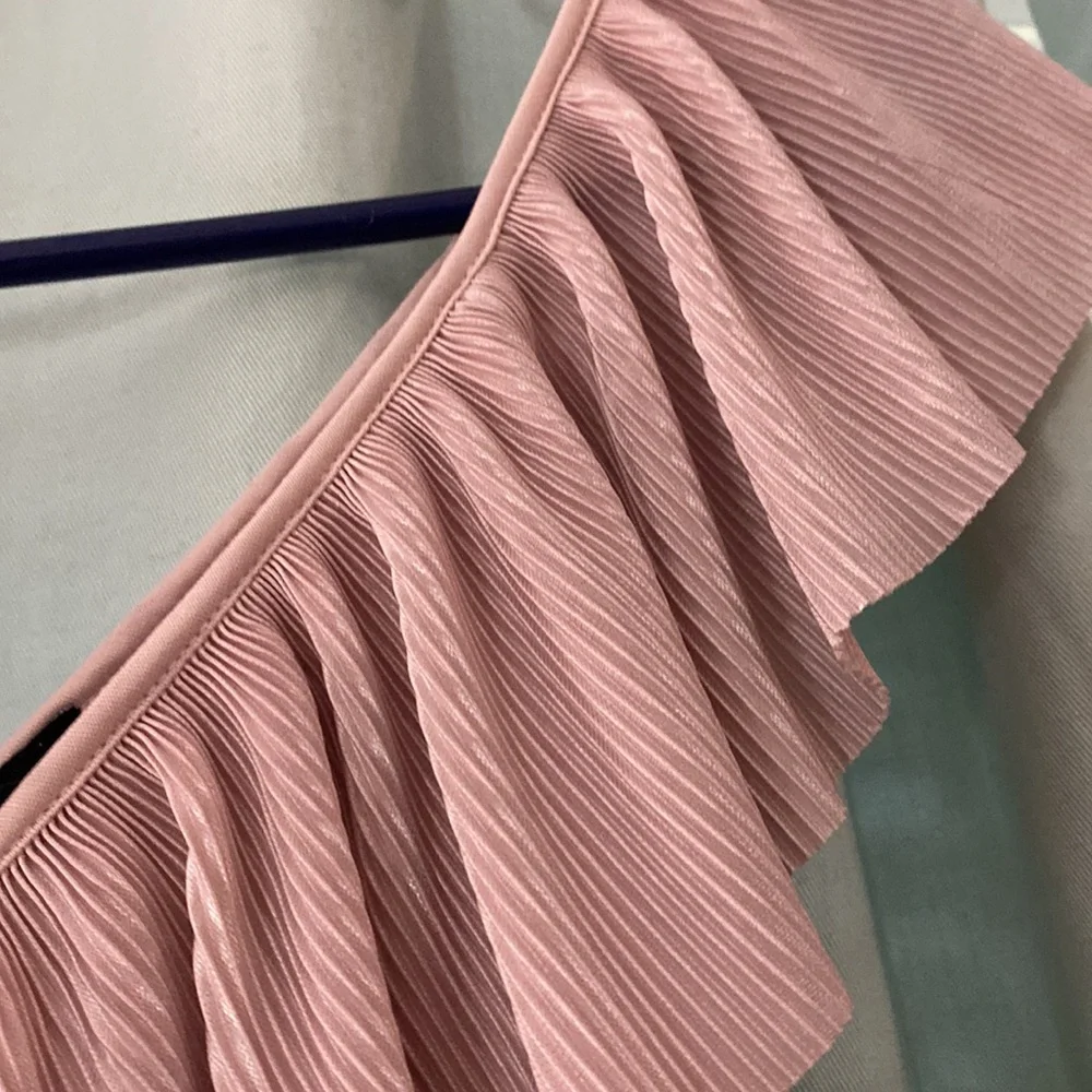 Express ruffle top - Picture 4 of 6